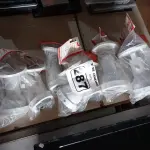 LOTE 287 - 11 LUMINÁRIAS DE SOBREPOR. (NO ESTADO) ATENÇÃO! FAZER A VISITAÇÃO ANTES DE ARREMATAR, NÃO SABEMOS SE FUNCIONA. LEILÃO NÃO TEM GARANTIA E NEM DEVOLUÇÃO, SUJEITO A POSSÍVEIS AVARIAS VISÍVEIS/OCULTAS E/OU AUSÊNCIA DE COMPONENTES.