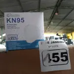 LOTE 455 - 01 CAIXA COM APROXIMADAMENTE 1.000 MASCARAS DESCARTÁVEIS KN95 . (NO ESTADO) ATENÇÃO! FAZER A VISITAÇÃO ANTES DE ARREMATAR, NÃO SABEMOS SE FUNCIONA. LEILÃO NÃO TEM GARANTIA E NEM DEVOLUÇÃO, SUJEITO A POSSÍVEIS AVARIAS VISÍVEIS/OCULTAS E/OU AUSÊNCIA DE COMPONENTES.