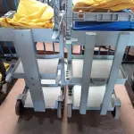 LOTE 297 - 02 CARRINHOS PARA LIMPEZA INDUSTRIAL INCOMPLETO. (NO ESTADO) ATENÇÃO! FAZER A VISITAÇÃO ANTES DE ARREMATAR, NÃO SABEMOS SE FUNCIONA. LEILÃO NÃO TEM GARANTIA E NEM DEVOLUÇÃO, SUJEITO A POSSÍVEIS AVARIAS VISÍVEIS/OCULTAS E/OU AUSÊNCIA DE COMPONENTES.