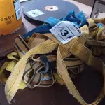 LOTE 431 - 05 CINTOS DE SEGURANÇA. (NO ESTADO) ATENÇÃO! FAZER A VISITAÇÃO ANTES DE ARREMATAR, NÃO SABEMOS SE FUNCIONA. LEILÃO NÃO TEM GARANTIA E NEM DEVOLUÇÃO, SUJEITO A POSSÍVEIS AVARIAS VISÍVEIS/OCULTAS E/OU AUSÊNCIA DE COMPONENTES.