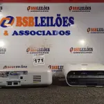 LOTE 171 - 02 PROJETORES MULTIMIDEA PARA RETIRADA DE PEÇAS. (NO ESTADO) ATENÇÃO! FAZER A VISITAÇÃO ANTES DE ARREMATAR, NÃO SABEMOS SE FUNCIONA. LEILÃO NÃO TEM GARANTIA E NEM DEVOLUÇÃO, SUJEITO A POSSÍVEIS AVARIAS VISÍVEIS/OCULTAS E/OU AUSÊNCIA DE COMPONENTES.
