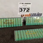 LOTE 372 - 03 CAIXINHAS DE BATONS COM 12 CADA. (NO ESTADO) ATENÇÃO! FAZER A VISITAÇÃO ANTES DE ARREMATAR, NÃO SABEMOS SE FUNCIONA. LEILÃO NÃO TEM GARANTIA E NEM DEVOLUÇÃO, SUJEITO A POSSÍVEIS AVARIAS VISÍVEIS/OCULTAS E/OU AUSÊNCIA DE COMPONENTES.