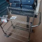 LOTE 337 - 01 CARRINHO PARA TRANSPORTE DE UTENSILIOS COM TRES DIVISOES. (NO ESTADO) ATENÇÃO! FAZER A VISITAÇÃO ANTES DE ARREMATAR, NÃO SABEMOS SE FUNCIONA. LEILÃO NÃO TEM GARANTIA E NEM DEVOLUÇÃO, SUJEITO A POSSÍVEIS AVARIAS VISÍVEIS/OCULTAS E/OU AUSÊNCIA DE COMPONENTES.