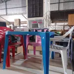 LOTE 449 - 01 MESINHA INFANTIL COM 03 CADEIRAS, 01 ROTEADOR E 01 CLIMATIZADOR. (NO ESTADO) ATENÇÃO! FAZER A VISITAÇÃO ANTES DE ARREMATAR, NÃO SABEMOS SE FUNCIONA. LEILÃO NÃO TEM GARANTIA E NEM DEVOLUÇÃO, SUJEITO A POSSÍVEIS AVARIAS VISÍVEIS/OCULTAS E/OU AUSÊNCIA DE COMPONENTES.