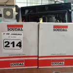 LOTE 214 - 02 CAIXAS DE SILICONE NEUTRO CONSTRUÇÃO COM 12 UNIDADES CADA MARCA SOUDAL. (NO ESTADO) ATENÇÃO! FAZER A VISITAÇÃO ANTES DE ARREMATAR, NÃO SABEMOS SE FUNCIONA. LEILÃO NÃO TEM GARANTIA E NEM DEVOLUÇÃO, SUJEITO A POSSÍVEIS AVARIAS VISÍVEIS/OCULTAS E/OU AUSÊNCIA DE COMPONENTES.