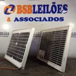 LOTE 454 - 02 PAINÉIS SOLARES 18V 10W.  (NO ESTADO) ATENÇÃO! FAZER A VISITAÇÃO ANTES DE ARREMATAR, NÃO SABEMOS SE FUNCIONA. LEILÃO NÃO TEM GARANTIA E NEM DEVOLUÇÃO, SUJEITO A POSSÍVEIS AVARIAS VISÍVEIS/OCULTAS E/OU AUSÊNCIA DE COMPONENTES.