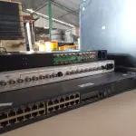 LOTE 212 - 01 SWITCH, 01 DISTRIBUIDOR DE VIDEO E 01 APARELHO DE AUDIO E VIDEO.(NO ESTADO) ATENÇÃO! FAZER A VISITAÇÃO ANTES DE ARREMATAR, NÃO SABEMOS SE FUNCIONA. LEILÃO NÃO TEM GARANTIA E NEM DEVOLUÇÃO, SUJEITO A POSSÍVEIS AVARIAS VISÍVEIS/OCULTAS E/OU AUSÊNCIA DE COMPONENTES.