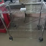 LOTE 182 - 01 CARRINHO PARA TRANSPORTE DE UTENSILIOS COM TRES DIVISOES. (NO ESTADO) ATENÇÃO! FAZER A VISITAÇÃO ANTES DE ARREMATAR, NÃO SABEMOS SE FUNCIONA. LEILÃO NÃO TEM GARANTIA E NEM DEVOLUÇÃO, SUJEITO A POSSÍVEIS AVARIAS VISÍVEIS/OCULTAS E/OU AUSÊNCIA DE COMPONENTES.