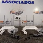 LOTE 382 - 02 ROTEADORES TP-LINK COM CABO E FONTE. (NO ESTADO) ATENÇÃO! FAZER A VISITAÇÃO ANTES DE ARREMATAR, NÃO SABEMOS SE FUNCIONA. LEILÃO NÃO TEM GARANTIA E NEM DEVOLUÇÃO, SUJEITO A POSSÍVEIS AVARIAS VISÍVEIS/OCULTAS E/OU AUSÊNCIA DE COMPONENTES.