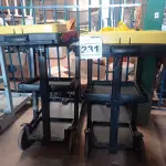 LOTE 231 - 02 CARRINHOS PARA LIMPEZA INDUSTRIAL INCOMPLETOS. (NO ESTADO) ATENÇÃO! FAZER A VISITAÇÃO ANTES DE ARREMATAR, NÃO SABEMOS SE FUNCIONA. LEILÃO NÃO TEM GARANTIA E NEM DEVOLUÇÃO, SUJEITO A POSSÍVEIS AVARIAS VISÍVEIS/OCULTAS E/OU AUSÊNCIA DE COMPONENTES.