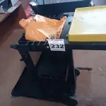 LOTE 232 - 01 CARRINHO PARA LIMPEZA INDUSTRIAL INCOMPLETO. (NO ESTADO) ATENÇÃO! FAZER A VISITAÇÃO ANTES DE ARREMATAR, NÃO SABEMOS SE FUNCIONA. LEILÃO NÃO TEM GARANTIA E NEM DEVOLUÇÃO, SUJEITO A POSSÍVEIS AVARIAS VISÍVEIS/OCULTAS E/OU AUSÊNCIA DE COMPONENTES.