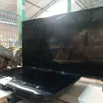 LOTE 301 - 02 TV’S MARCAS E MODELOS DIVERSOS PARA RETIRADA DE PEÇAS. (NO ESTADO) ATENÇÃO! FAZER A VISITAÇÃO ANTES DE ARREMATAR, NÃO SABEMOS SE FUNCIONA. LEILÃO NÃO TEM GARANTIA E NEM DEVOLUÇÃO, SUJEITO A POSSÍVEIS AVARIAS VISÍVEIS/OCULTAS E/OU AUSÊNCIA DE COMPONENTES.