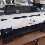 LOTE 237 - 01 PLOTTER CANON MODELO IPF 670. (NO ESTADO) ATENÇÃO! FAZER A VISITAÇÃO ANTES DE ARREMATAR, NÃO SABEMOS SE FUNCIONA. LEILÃO NÃO TEM GARANTIA E NEM DEVOLUÇÃO, SUJEITO A POSSÍVEIS AVARIAS VISÍVEIS/OCULTAS E/OU AUSÊNCIA DE COMPONENTES.