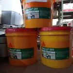 LOTE 216 - 03 BALDES DE SELANTE ACRÍLICO FLEXÍVEL SIKACRYL 203 5KG. (NO ESTADO) ATENÇÃO! FAZER A VISITAÇÃO ANTES DE ARREMATAR, NÃO SABEMOS SE FUNCIONA. LEILÃO NÃO TEM GARANTIA E NEM DEVOLUÇÃO, SUJEITO A POSSÍVEIS AVARIAS VISÍVEIS/OCULTAS E/OU AUSÊNCIA DE COMPONENTES.