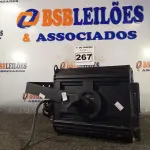 LOTE 267 - 01 LUMINÁRIA PARA ESTÚDIO LINE UP. (NO ESTADO) ATENÇÃO! FAZER A VISITAÇÃO ANTES DE ARREMATAR, NÃO SABEMOS SE FUNCIONA. LEILÃO NÃO TEM GARANTIA E NEM DEVOLUÇÃO, SUJEITO A POSSÍVEIS AVARIAS VISÍVEIS/OCULTAS E/OU AUSÊNCIA DE COMPONENTES.