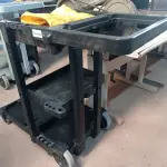 LOTE 298 - 01 CARRINHO PARA LIMPEZA INDUSTRIAL INCOMPLETO. (NO ESTADO) ATENÇÃO! FAZER A VISITAÇÃO ANTES DE ARREMATAR, NÃO SABEMOS SE FUNCIONA. LEILÃO NÃO TEM GARANTIA E NEM DEVOLUÇÃO, SUJEITO A POSSÍVEIS AVARIAS VISÍVEIS/OCULTAS E/OU AUSÊNCIA DE COMPONENTES.