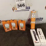 LOTE 366 - 03 CABOS TIP C  USB KD-605 CARREGAMENTO RÁPIDO, 01 CABO DE DADOS USB KD-327M E 02 MINE SELF STICK WIRELESS P50. (NO ESTADO) ATENÇÃO! FAZER A VISITAÇÃO ANTES DE ARREMATAR, NÃO SABEMOS SE FUNCIONA. LEILÃO NÃO TEM GARANTIA E NEM DEVOLUÇÃO, SUJEITO A POSSÍVEIS AVARIAS VISÍVEIS/OCULTAS E/OU AUSÊNCIA DE COMPONENTES.