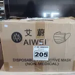LOTE 205 - 01 CAIXA COM APROXIMADAMENTE 2.000 MASCARAS DESCARTÁVEIS VARIADAS . (NO ESTADO) ATENÇÃO! FAZER A VISITAÇÃO ANTES DE ARREMATAR, NÃO SABEMOS SE FUNCIONA. LEILÃO NÃO TEM GARANTIA E NEM DEVOLUÇÃO, SUJEITO A POSSÍVEIS AVARIAS VISÍVEIS/OCULTAS E/OU AUSÊNCIA DE COMPONENTES.