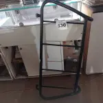 LOTE 530 - 01 PROTEÇÃO PARA VIDRO DE FERRO. (NO ESTADO) ATENÇÃO! FAZER A VISITAÇÃO ANTES DE ARREMATAR, NÃO SABEMOS SE FUNCIONA. LEILÃO NÃO TEM GARANTIA E NEM DEVOLUÇÃO, SUJEITO A POSSÍVEIS AVARIAS VISÍVEIS/OCULTAS E/OU AUSÊNCIA DE COMPONENTES.