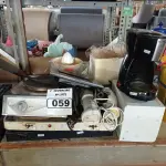 LOTE 059 - 01 LOTE COM MATERIAIS DIVERSOS. (NO ESTADO) ATENÇÃO! FAZER A VISITAÇÃO ANTES DE ARREMATAR, NÃO SABEMOS SE FUNCIONA. LEILÃO NÃO TEM GARANTIA E NEM DEVOLUÇÃO, SUJEITO A POSSÍVEIS AVARIAS VISÍVEIS/OCULTAS E/OU AUSÊNCIA DE COMPONENTES.