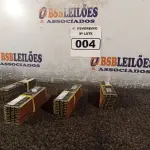 LOTE 004 - 01 LOTE COM VÁRIAS MEMORIAS PARA PC MARCAS E MODELOS DIVERSOS. (NO ESTADO) ATENÇÃO! FAZER A VISITAÇÃO ANTES DE ARREMATAR, NÃO SABEMOS SE FUNCIONA. LEILÃO NÃO TEM GARANTIA E NEM DEVOLUÇÃO, SUJEITO A POSSÍVEIS AVARIAS VISÍVEIS/OCULTAS E/OU AUSÊNCIA DE COMPONENTES.