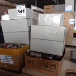 LOTE 541 - 06 CAIXAS DE PASSAGEM DE FIO E 02 CAIXAS COM GRANDE QUANTIDADE DE REATORES.. (NO ESTADO) ATENÇÃO! FAZER A VISITAÇÃO ANTES DE ARREMATAR, NÃO SABEMOS SE FUNCIONA. LEILÃO NÃO TEM GARANTIA E NEM DEVOLUÇÃO, SUJEITO A POSSÍVEIS AVARIAS VISÍVEIS/OCULTAS E/OU AUSÊNCIA DE COMPONENTES.