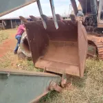 LOTE 569 - 01 ESCAVADEIRA DE ESTEIRA FIATALLIS FH220, ANO 99, FALTA MOTOR DIESEL E A REDUÇÃO DO MOTOR DO GIRO. (NO ESTADO) (ERA DO EXÉRCITO, MÁQUINA POUCO TRABALHADA) (RETIRADA EM GOIÂNIA)(AGENDAR VISTORIA EM GOIÂNIA¨. 61-98153-0503 JÚNIOR)