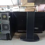 LOTE 490 - 01 CPU, 01 TECLADO E 01 MONITOR. (NO ESTADO) ATENÇÃO! FAZER A VISITAÇÃO ANTES DE ARREMATAR, NÃO SABEMOS SE FUNCIONA. LEILÃO NÃO TEM GARANTIA E NEM DEVOLUÇÃO, SUJEITO A POSSÍVEIS AVARIAS VISÍVEIS/OCULTAS E/OU AUSÊNCIA DE COMPONENTES.