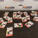 LOTE 562 - 01 LOTE COM CARTOES DE MEMORIA DE 16GK. (NO ESTADO) ATENÇÃO! FAZER A VISITAÇÃO ANTES DE ARREMATAR, NÃO SABEMOS SE FUNCIONA. LEILÃO NÃO TEM GARANTIA E NEM DEVOLUÇÃO, SUJEITO A POSSÍVEIS AVARIAS VISÍVEIS/OCULTAS E/OU AUSÊNCIA DE COMPONENTES.