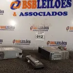 LOTE 012 - 02 APARELHOS DE SOM AUTOMOTIVO. (NO ESTADO) ATENÇÃO! FAZER A VISITAÇÃO ANTES DE ARREMATAR, NÃO SABEMOS SE FUNCIONA. LEILÃO NÃO TEM GARANTIA E NEM DEVOLUÇÃO, SUJEITO A POSSÍVEIS AVARIAS VISÍVEIS/OCULTAS E/OU AUSÊNCIA DE COMPONENTES.