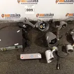 LOTE 009 - 01 DVR E VÁRIAS CÂMERAS DE SEGURANÇA. (NO ESTADO) ATENÇÃO! FAZER A VISITAÇÃO ANTES DE ARREMATAR, NÃO SABEMOS SE FUNCIONA. LEILÃO NÃO TEM GARANTIA E NEM DEVOLUÇÃO, SUJEITO A POSSÍVEIS AVARIAS VISÍVEIS/OCULTAS E/OU AUSÊNCIA DE COMPONENTES.