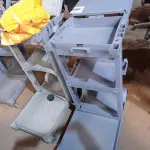 LOTE 495 - 02 CARRINHOS PARA LIMPEZA INDUSTRIAL INCOMPLETO. (NO ESTADO) ATENÇÃO! FAZER A VISITAÇÃO ANTES DE ARREMATAR, NÃO SABEMOS SE FUNCIONA. LEILÃO NÃO TEM GARANTIA E NEM DEVOLUÇÃO, SUJEITO A POSSÍVEIS AVARIAS VISÍVEIS/OCULTAS E/OU AUSÊNCIA DE COMPONENTES.