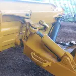 LOTE 566 - 01 TRATOR DE ESTEIRA KOMATSU D41 ANO 2007, 4.300 HORAS FUNCIONA TUDO. (NO ESTADO)(RETIRADA EM GOIÂNIA)(AGENDAR VISTORIA EM GOIÂNIA¨. 61-98153-0503 JÚNIOR)