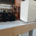 LOTE 493 - 01 MESA PARA COMPUTADOR, 01 GAVETEIRO COM 03 PORTAS E 01 GAVETEIRO COM 02 PORTAS. (NO ESTADO) ATENÇÃO! FAZER A VISITAÇÃO ANTES DE ARREMATAR, NÃO SABEMOS SE FUNCIONA. LEILÃO NÃO TEM GARANTIA E NEM DEVOLUÇÃO, SUJEITO A POSSÍVEIS AVARIAS VISÍVEIS/OCULTAS E/OU AUSÊNCIA DE COMPONENTES.