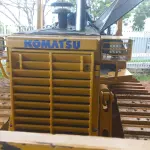 LOTE 566 - 01 TRATOR DE ESTEIRA KOMATSU D41 ANO 2007, 4.300 HORAS FUNCIONA TUDO. (NO ESTADO)(RETIRADA EM GOIÂNIA)(AGENDAR VISTORIA EM GOIÂNIA¨. 61-98153-0503 JÚNIOR)
