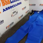 LOTE 055 - 01 ROUPA DE MERGULHO Nº5 MARCA MARES (NO ESTADO, NÃO SABEMOS SE FUNCIONA. LEILÃO NÃO TEM GARANTIA E NEM DEVOLUÇÃO).