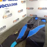 LOTE 060 - 01 ROUPA DE MERGULHO MARCA MARES (NO ESTADO, NÃO SABEMOS SE FUNCIONA. LEILÃO NÃO TEM GARANTIA E NEM DEVOLUÇÃO).