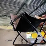 LOTE 048 - 01 CADEIRA DOBRÁVEL (NO ESTADO, NÃO SABEMOS SE FUNCIONA. LEILÃO NÃO TEM GARANTIA E NEM DEVOLUÇÃO).