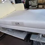 LOTE 103 - 01 SOFÁ CHIASSE MADRI LADO DIREITO (NO ESTADO, NÃO SABEMOS SE FUNCIONA. LEILÃO NÃO TEM GARANTIA E NEM DEVOLUÇÃO).