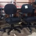 LOTE 077 - 04 CADEIRAS GIRATÓRIAS PARA ESCRITÓRIO. (NO ESTADO, NÃO SABEMOS SE FUNCIONA. LEILÃO NÃO TEM GARANTIA E NEM DEVOLUÇÃO).