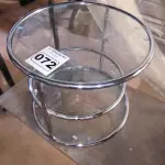 LOTE 072 - 01 MESA DE CENTRO COM VIDROS (NO ESTADO, NÃO SABEMOS SE FUNCIONA. LEILÃO NÃO TEM GARANTIA E NEM DEVOLUÇÃO).