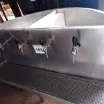 LOTE 103 - 01 CHOPEIRA 04 BICOS COM AVARIAS NA SERPENTINA EM INOX.(NO ESTADO, NÃO SABEMOS SE FUNCIONA. LEILÃO NÃO TEM GARANTIA E NEM DEVOLUÇÃO).