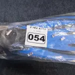 LOTE 054 - 01 PAR DE PÉ DE PATO PARA MERGULHO (NO ESTADO, NÃO SABEMOS SE FUNCIONA. LEILÃO NÃO TEM GARANTIA E NEM DEVOLUÇÃO).