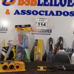 LOTE 114 - 01 KIT PARA JARDINAGEM, 03 ESPÁTULAS, 01 ALICATE BOMBA D’AGUA 8” E 01 JOGO DE CHAVE FENDA/PHILIPS 02 PEÇAS. (NO ESTADO) ATENÇÃO! FAZER A VISITAÇÃO ANTES DE ARREMATAR, NÃO SABEMOS SE FUNCIONA. LEILÃO NÃO TEM GARANTIA E NEM DEVOLUÇÃO, SUJEITO A POSSÍVEIS AVARIAS VISÍVEIS/OCULTAS E/OU AUSÊNCIA DE COMPONENTES.
