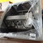LOTE 165 - 01 COIFA EM AÇO INOX MEDINDO 101CMX101CM. (NO ESTADO, NÃO SABEMOS SE FUNCIONA. LEILÃO NÃO TEM GARANTIA E NEM DEVOLUÇÃO).