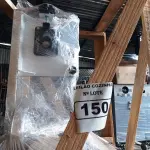 LOTE 150 - 01 SERRA FITA DE BANCADA COM MOEDOR ACOPLADO. (NOVO)(NO ESTADO. LEILÃO NÃO TEM GARANTIA E NEM DEVOLUÇÃO).