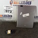 LOTE 072 - 01 TABLET MARCA POSITIVO COM CABO. (NO ESTADO) ATENÇÃO! FAZER A VISITAÇÃO ANTES DE ARREMATAR, NÃO SABEMOS SE FUNCIONA. LEILÃO NÃO TEM GARANTIA E NEM DEVOLUÇÃO, SUJEITO A POSSÍVEIS AVARIAS VISÍVEIS/OCULTAS E/OU AUSÊNCIA DE COMPONENTES.