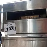 LOTE 193 - 01 TOSTADOR DE PÃES INDUSTRIAL EM AÇO INOX.(FUNCIONANDO)(NO ESTADO, NÃO SABEMOS SE FUNCIONA. LEILÃO NÃO TEM GARANTIA E NEM DEVOLUÇÃO).