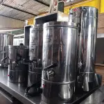 LOTE 147 - 06 CAFETEIRAS INDUSTRIAL COM AVARIAS. (NO ESTADO, NÃO SABEMOS SE FUNCIONA. LEILÃO NÃO TEM GARANTIA E NEM DEVOLUÇÃO).