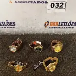 LOTE 032 - 05 RELÓGIOS MARCAS E MODELOS DIVERSOS. (NO ESTADO) ATENÇÃO! FAZER A VISITAÇÃO ANTES DE ARREMATAR, NÃO SABEMOS SE FUNCIONA. LEILÃO NÃO TEM GARANTIA E NEM DEVOLUÇÃO, SUJEITO A POSSÍVEIS AVARIAS VISÍVEIS/OCULTAS E/OU AUSÊNCIA DE COMPONENTES.